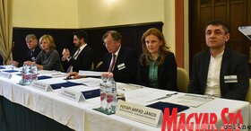2016 a külhoni magyar fiatal vállalkozók éve - nyitórendezvény (Ótos András felvétele)