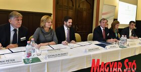 2016 a külhoni magyar fiatal vállalkozók éve - nyitórendezvény (Ótos András felvétele)