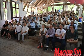 A  XX. Vajdasági Szabadegyetem hivatalos megnyitója (Ótos András felvétele)