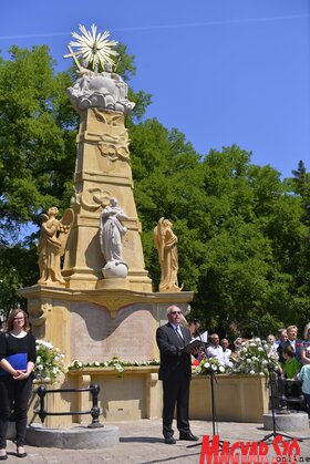 A Szentháromság-szobor újraszentelése Szabadkán