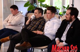 A VAMADISZ és a HÖOK kihelyezett elnökségi ülése Újvidéken (Dávid Csilla felvétele)