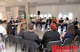 A VAMADISZ és a HÖOK kihelyezett elnökségi ülése Újvidéken (Dávid Csilla felvétele)