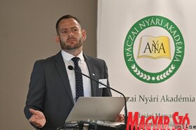 A VMPE Nyári Akadémiájának megnyitója (Ótos András felvétele)