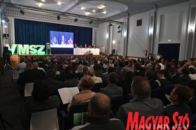 A Vajdasági Magyar Szövetség 19. tisztújító közgyűlése Kishegyesen
