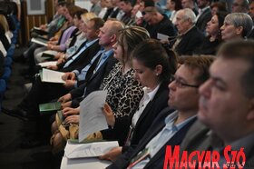 A Vajdasági Magyar Szövetség 19. tisztújító közgyűlése Kishegyesen