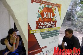 A hagyományos rendezvényt ezúttal a Vajdasági Ifjúsági Fórum (VIFÓ) és a Vajdasági Magyar Diákszövetség (VaMaDiSz) közösen szervezték