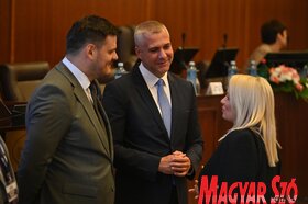 Ülésezik a tartományi képviselőház (Ótos András Felvétele)