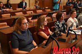 Ülésezik a tartományi képviselőház (Ótos András Felvétele)