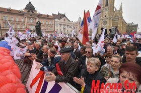 Aleksandar Vučić újvidéki kampányrendezvénye (Ótos András felvétele)