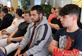 Az Egyetemi felkészítő tábor megnyitója az Európa Kollégiumban (Dávid Csilla felvétele)