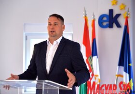 Az Egyetemi felkészítő tábor megnyitója az Európa Kollégiumban (Dávid Csilla felvétele)