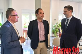 Az ifjú jogászok iránytűje szakmai tanácskozás az Európa Kollégiumban (Ótos András felvétele)