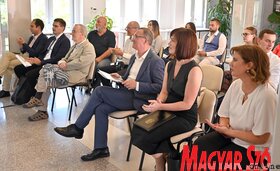 Az ifjú jogászok iránytűje szakmai tanácskozás az Európa Kollégiumban (Ótos András felvétele)