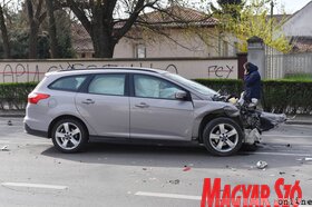 Több személygépjármű és egy teherautó ütközött Szabadkán (Molnár Edvárd felvétele)