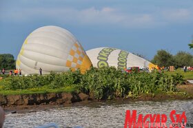 Bemutatták a turistákat szállító hőlégballonokat Krčedin szigetén