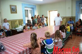 Fogadták az elsősöket Szenttamáson (Paraczky László felvétele)