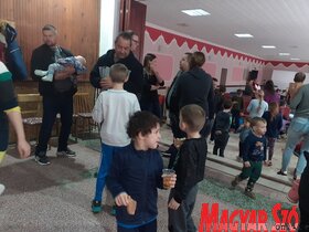 Húsvéti kavalkád Bácskossuthfalván (Kazinczy Paszterkó Diana felvétele)