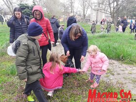 Húsvéti kavalkád Bácskossuthfalván (Kazinczy Paszterkó Diana felvétele)