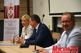 Harmadikos középiskolások tanulmányútja és az Újvidéki Egyetem karainak meglátogatása 