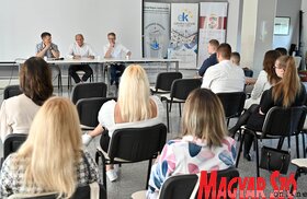 Ifjúsági szakmai hétvége az Európa Kollégiumban (Ótos András felvétele)