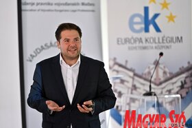 Ifjúsági szakmai hétvége az Európa Kollégiumban (Ótos András felvétele)
