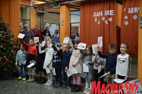 Iskolanapot ünnepelt  a kúlai Petőfi Brigád Általános Iskola (Paraczky László felvétele)