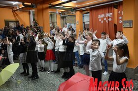 Iskolanapot ünnepelt  a kúlai Petőfi Brigád Általános Iskola (Paraczky László felvétele)