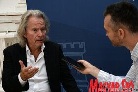 John Savage, Oscar-díjas hollywoodi színész Újvidéken