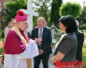 Keresztszentelési ünnepség az Európa Kollégiumban