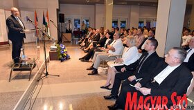 Keresztszentelési ünnepség az Európa Kollégiumban