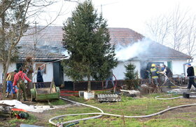 Zentai, tornyosi és törökfalui tűzoltók is részt vettek az oltásban