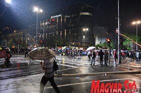Kormánypárti nagygyűlés Belgrádban (Ótos András felvétele)
