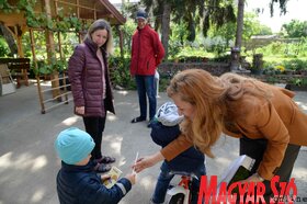 Látogatás a Mézeskalács tavaszi nyereményjátékának nyerteseinél (Dávid Csilla felvétele)