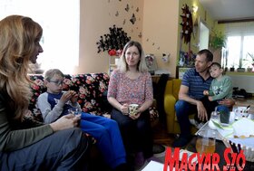 Látogatás a Mézeskalács tavaszi nyereményjátékának nyerteseinél (Dávid Csilla felvétele)