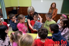 Látogatás a Mézeskalács tavaszi nyereményjátékának nyerteseinél (Dávid Csilla felvétele)