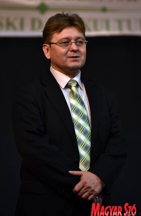 Magvető élőújság