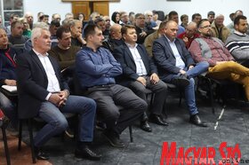 Magvető-élőújság Kishegyesen (Lakatos János felvétele)