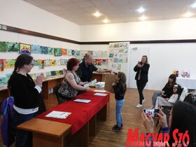 Az Arcus Környezetvédő Egyesület Nemzetközi Természetismereti Rajzpályázata (Tóth Péter felvétele)