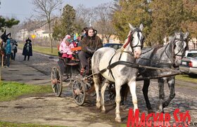 Farsangi felvonulás Tiszaszentmiklóson