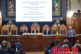 Városnapi díszülés Szabadkán (Molnár Edvárd felvétele)