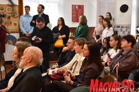 Vajdasági Magyar Amatőr Színjátszók XXVII. Találkozója Topolyán (Molnár Edvárd felvétele)