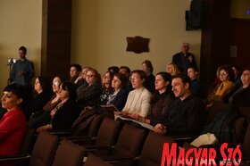 Vajdasági Magyar Amatőr Színjátszók XXVII. Találkozója Topolyán (Molnár Edvárd felvétele)
