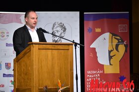 Vajdasági Magyar Amatőr Színjátszók XXVII. Találkozója Topolyán (Molnár Edvárd felvétele)