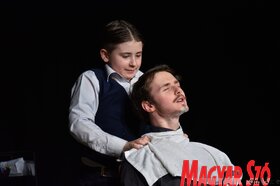 Vajdasági Magyar Amatőr Színjátszók XXVII. Találkozója Topolyán (Molnár Edvárd felvétele)