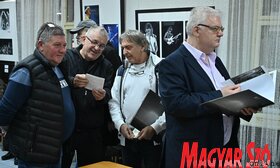 Zoran Veselinović könyvbemutatója Kiszácson (Ótos András felvétele)