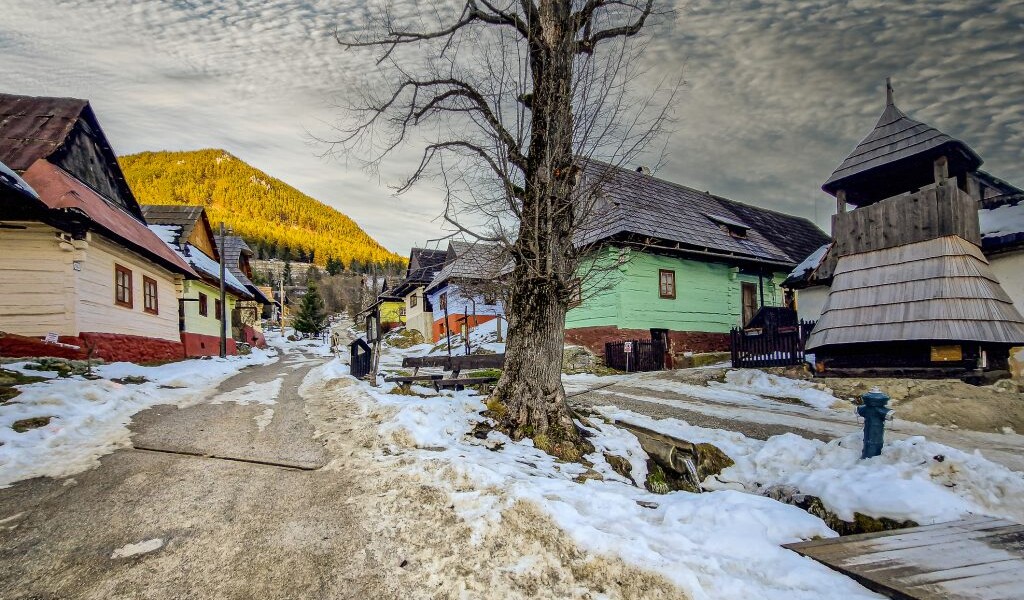 Farkasd lemondana világörökségi címéről